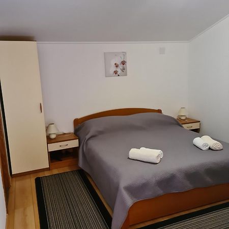 Camp Krka Hotel Lozovac Kültér fotó