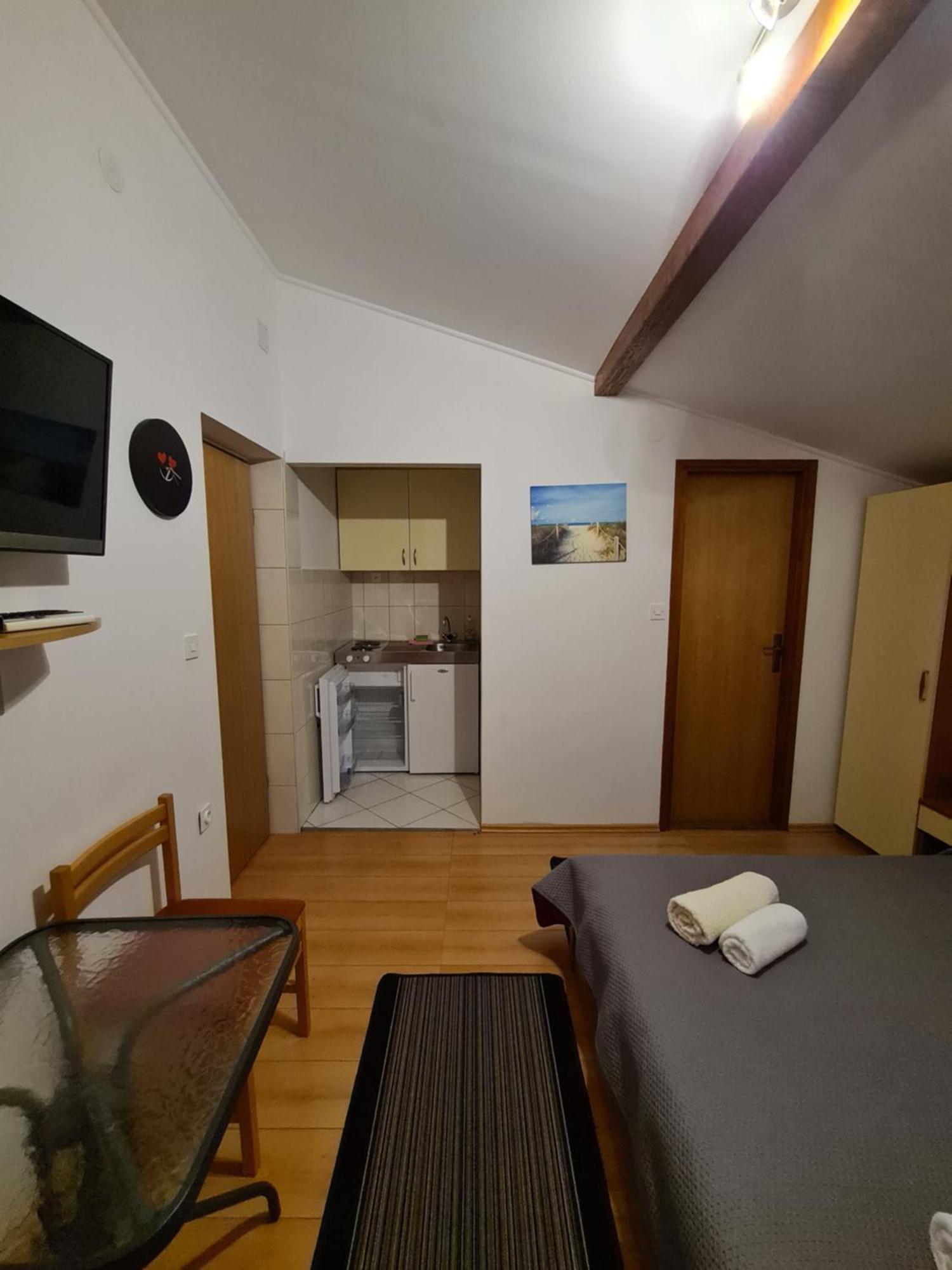 Camp Krka Hotel Lozovac Kültér fotó